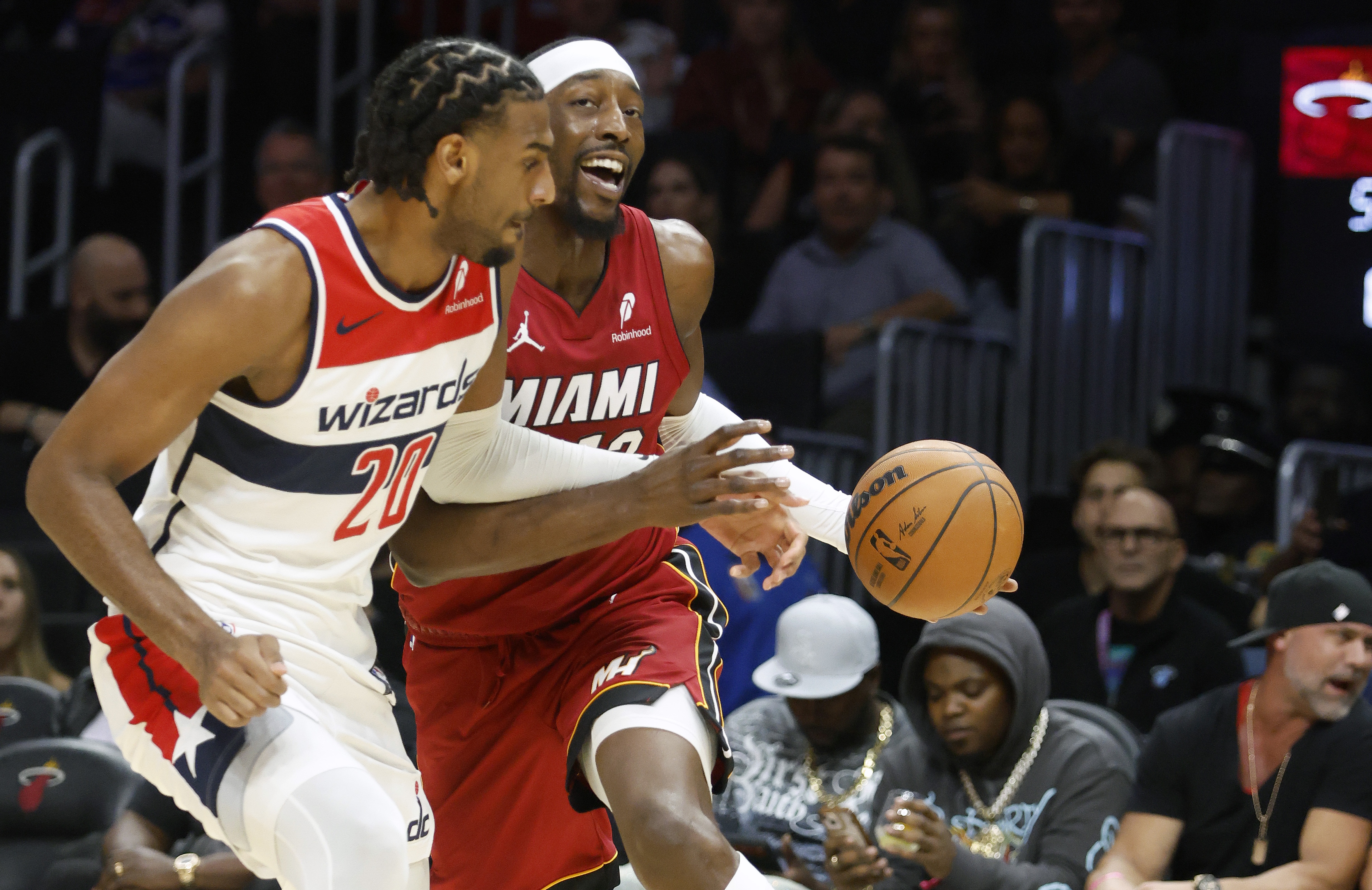 必赢-韦德：奇才为啥全场紧逼阿德巴约？他又不是库里 不会过半场就扔